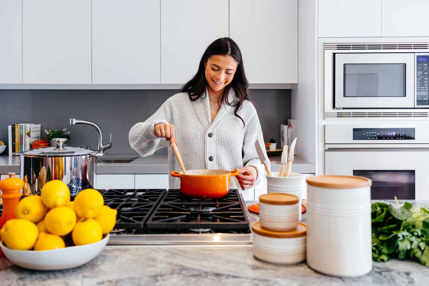 minimalist kitchen