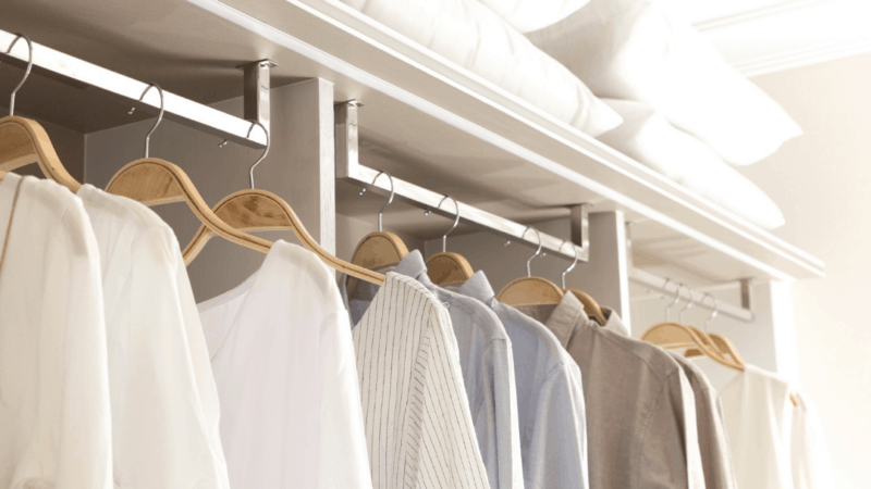 20 Practical Ways to Clean Out Your Closet