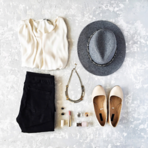 7 Minimalist Clothing Brands for The Everyday Minimalist