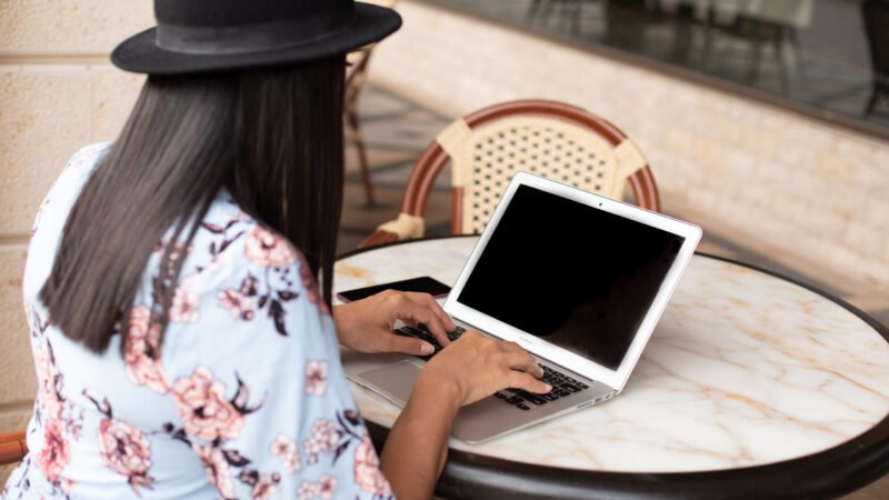 17 Simple Tips to Help You Find Yourself
