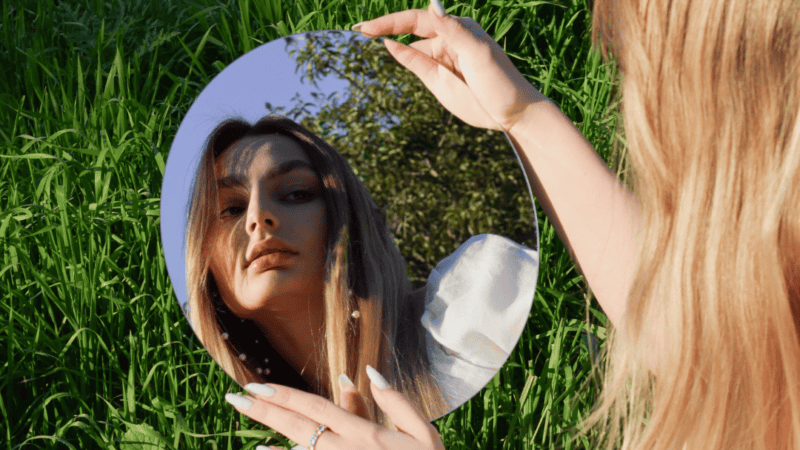 18 Things To Tell Your Younger Self (Lessons Learned from Experience)